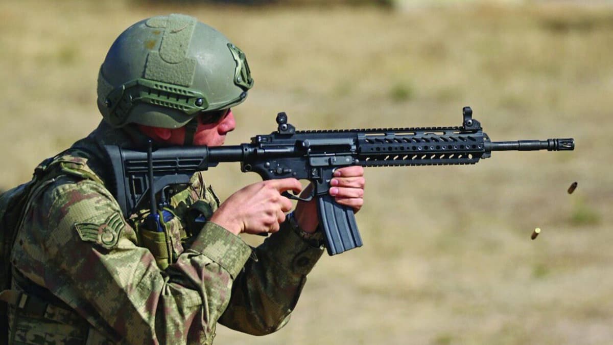 Milli Piyade Tfei'ne NATO kullancs
