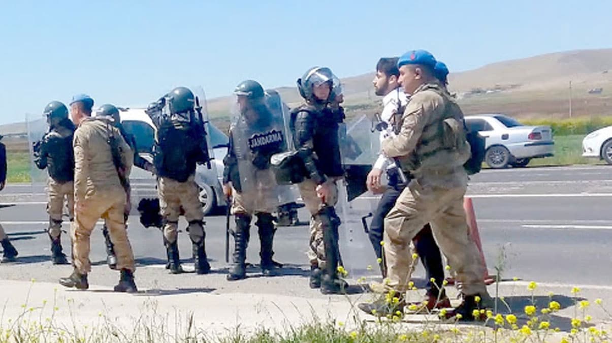 �anl�urfa'da mera kavgas�: 4 yaral�