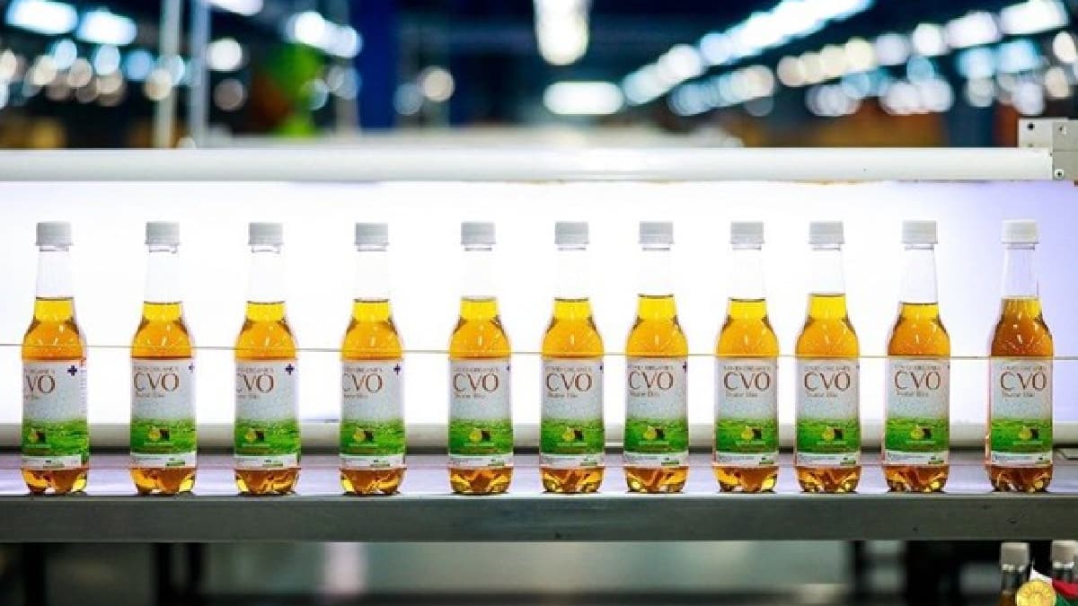 Koronavir�se kar�� geli�tirilmi�ti... 'Covid Organics' halk� ikiye b�ld�