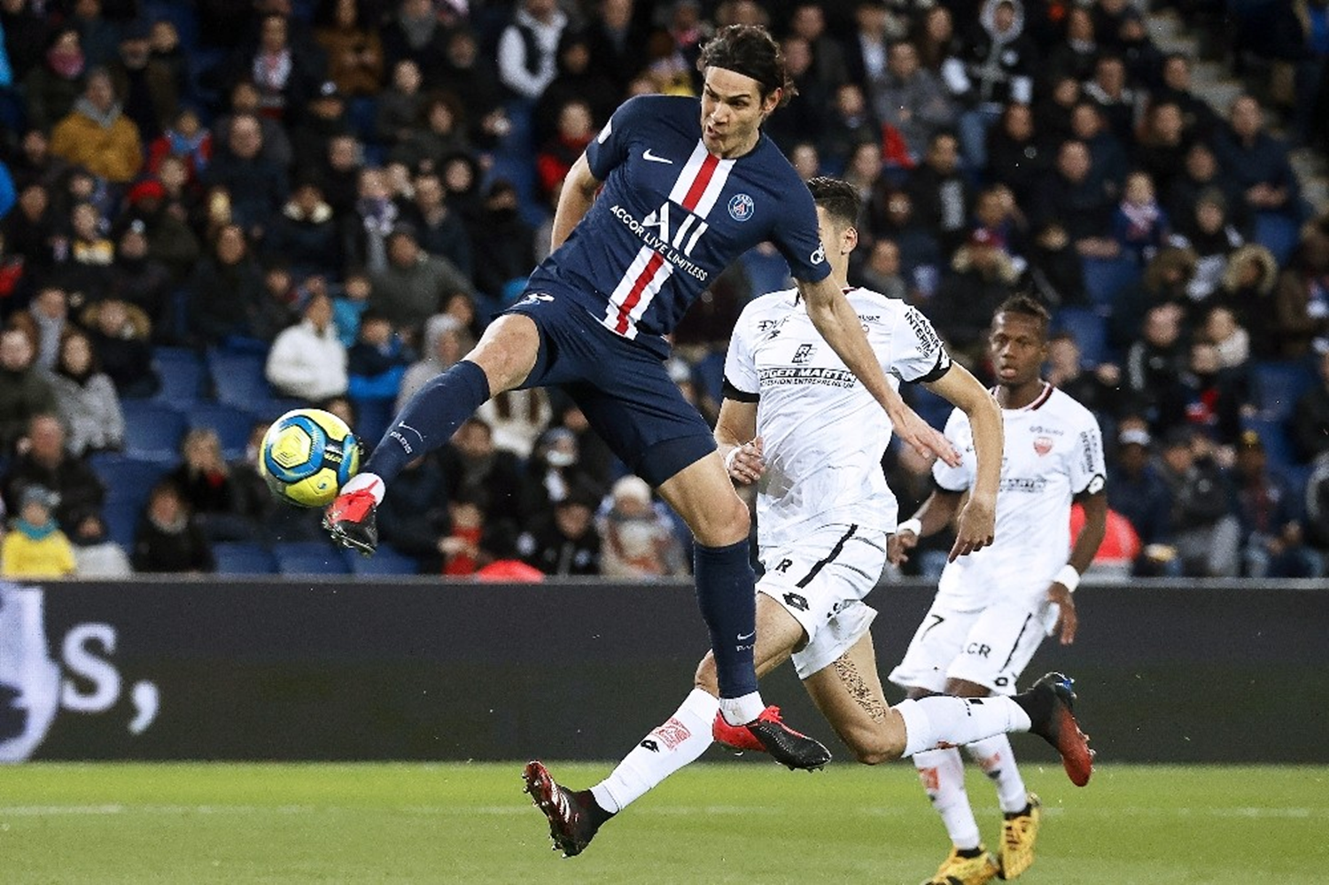 Cavani'nin yeni tak�m� belli oluyor