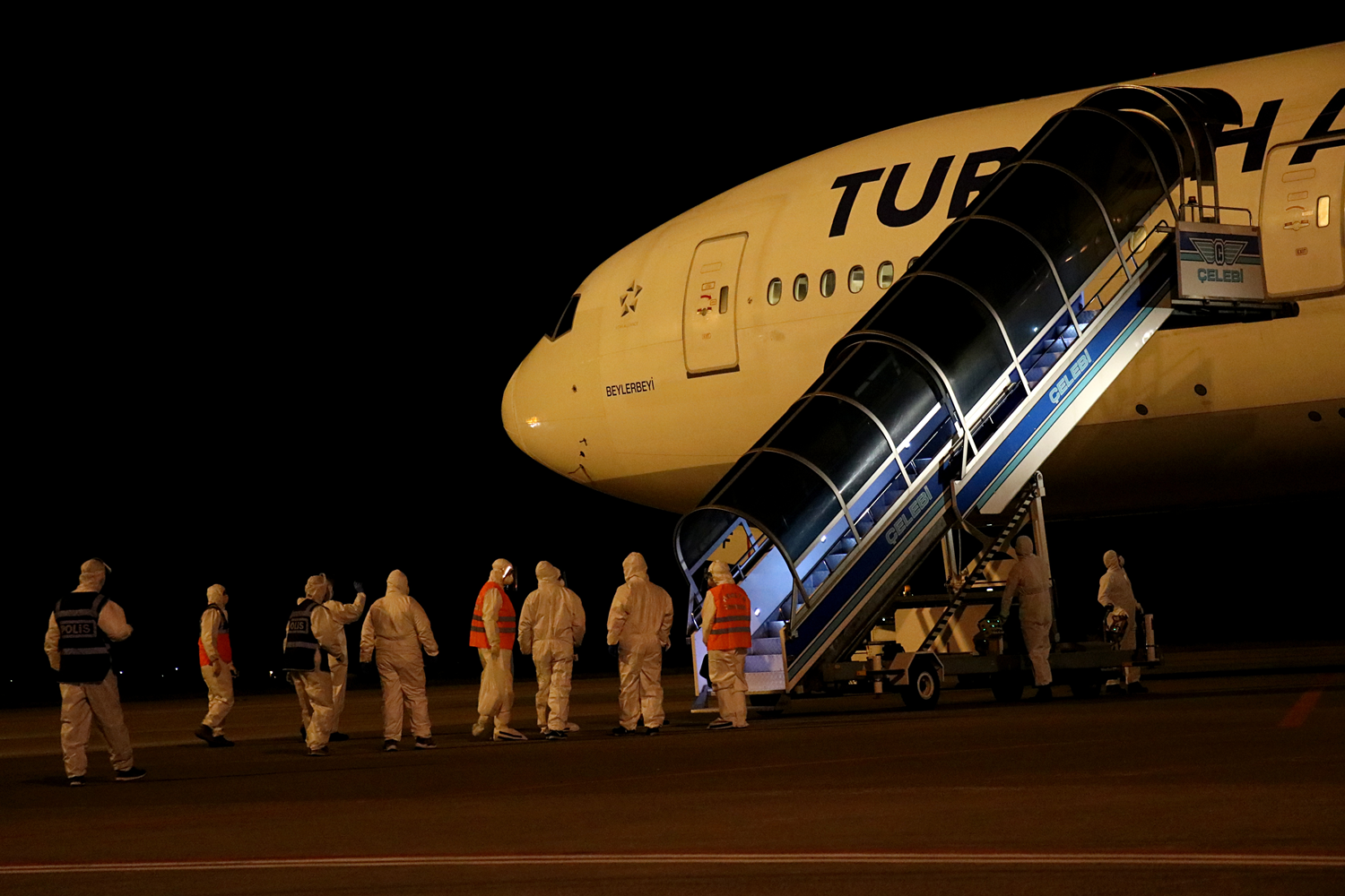 Kenya ve Tanzanya'dan 272 T�rk vatanda�� THY u�a��yla Samsun'a getirildi