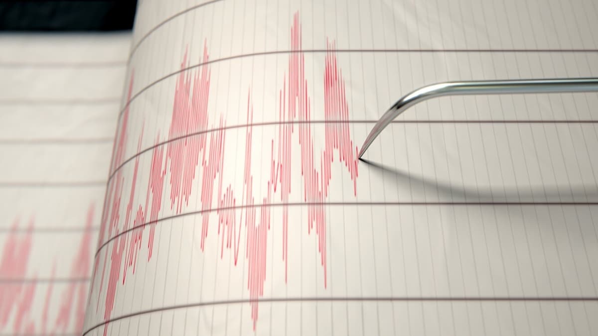 Mula'da 4,3 byklnde deprem