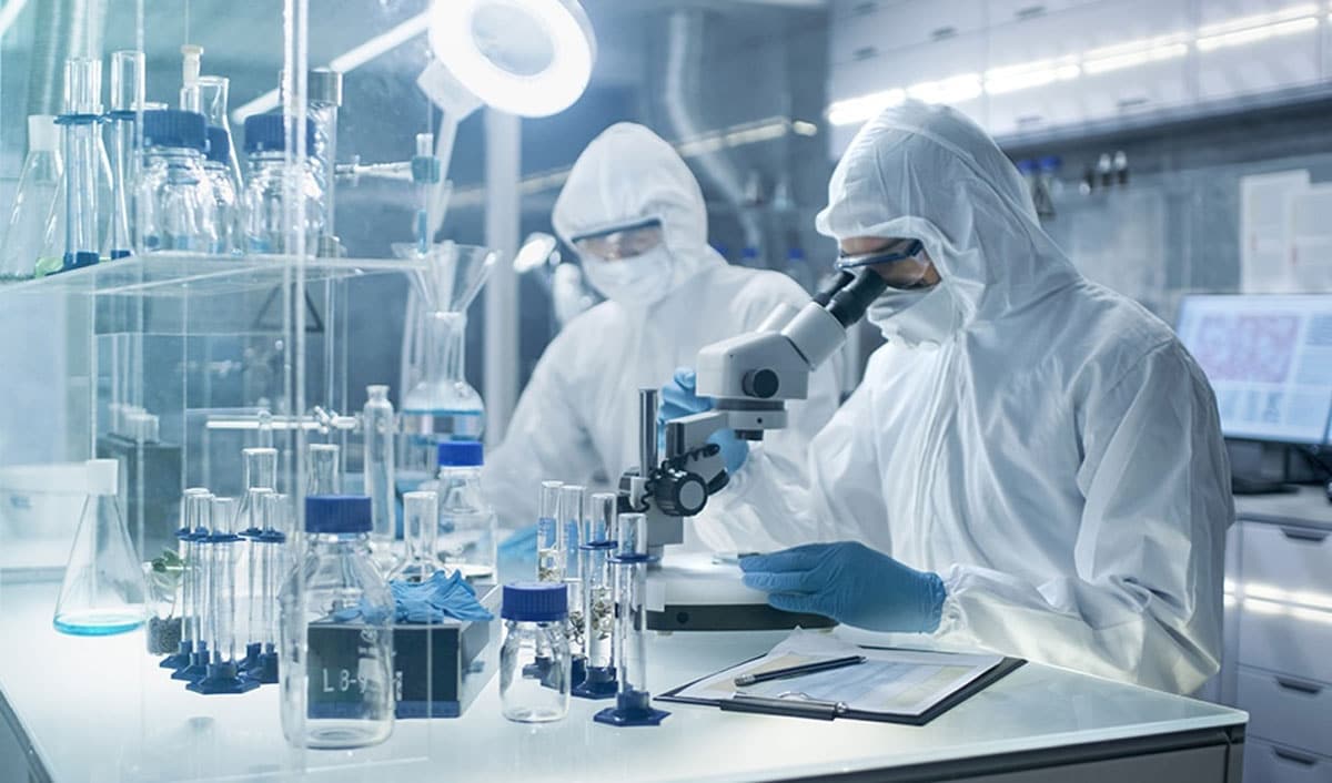 T�rk ila� �irketi BioNTech, Pfizer ortakl���nda potansiyel Kovid-19 a��s� i�in klinik denemelere ba�lad�