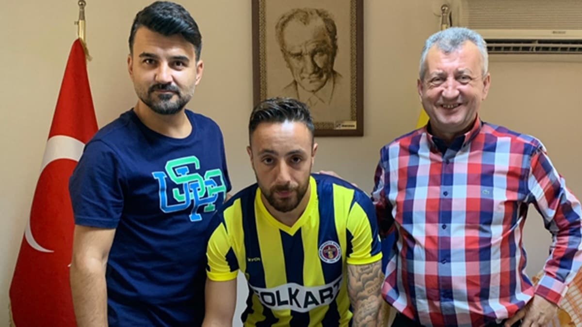Mehmet Boztepe Menemenspor'da kalacak