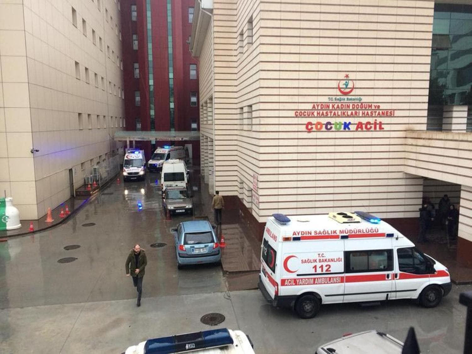 Talihsiz bebe�i be�i�inde akrep soktu