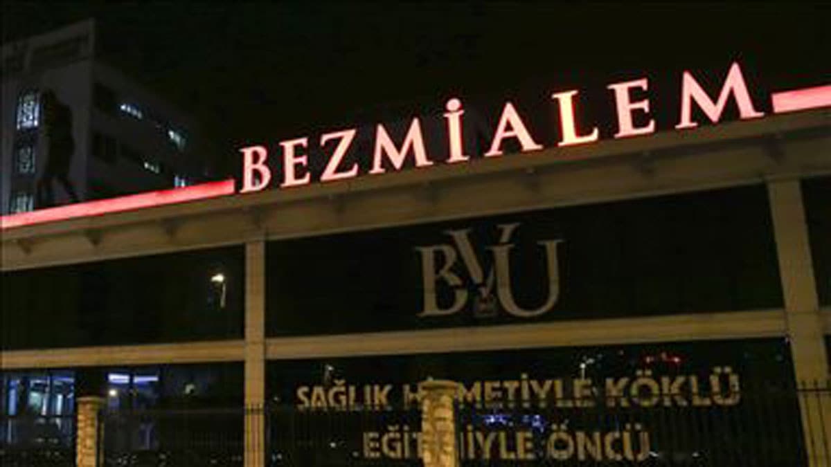 Valide Sultan'�n vakf�, koronavir�s hastalar�na da umut oluyor