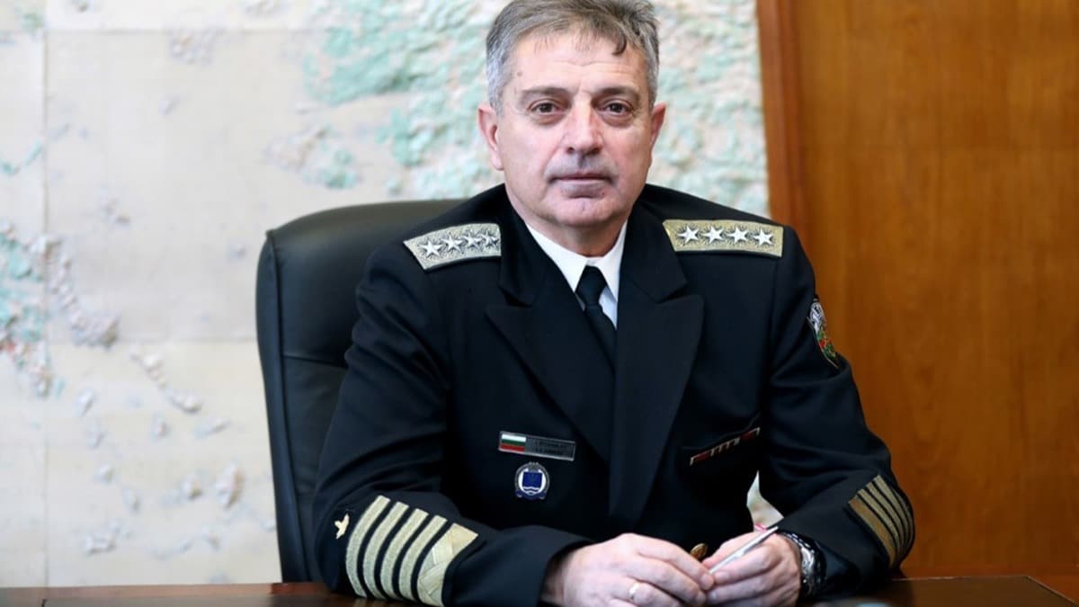 Bulgar ordusu silahlanma programn ksmayacak