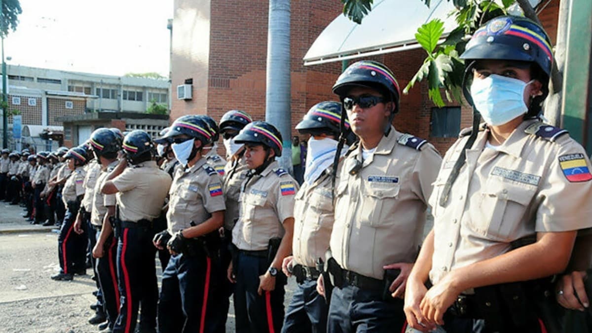 Venezuela'da hapishanede ayaklanma: 17 l