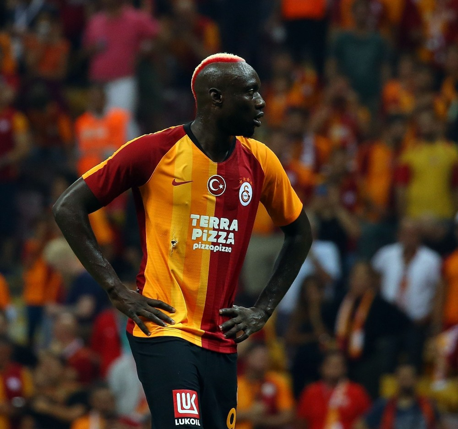 Diagne'de skandal hareket! Tehdit etti
