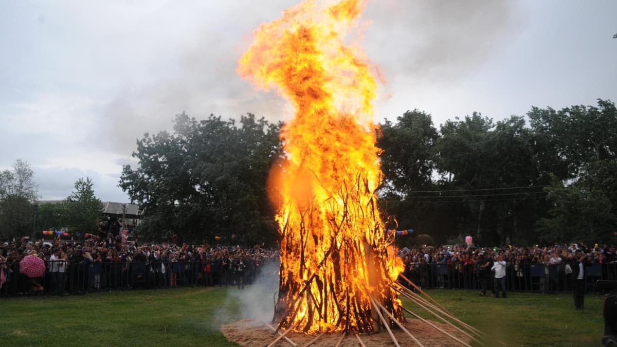 Kakava ate�i bu y�l sembolik yak�lacak