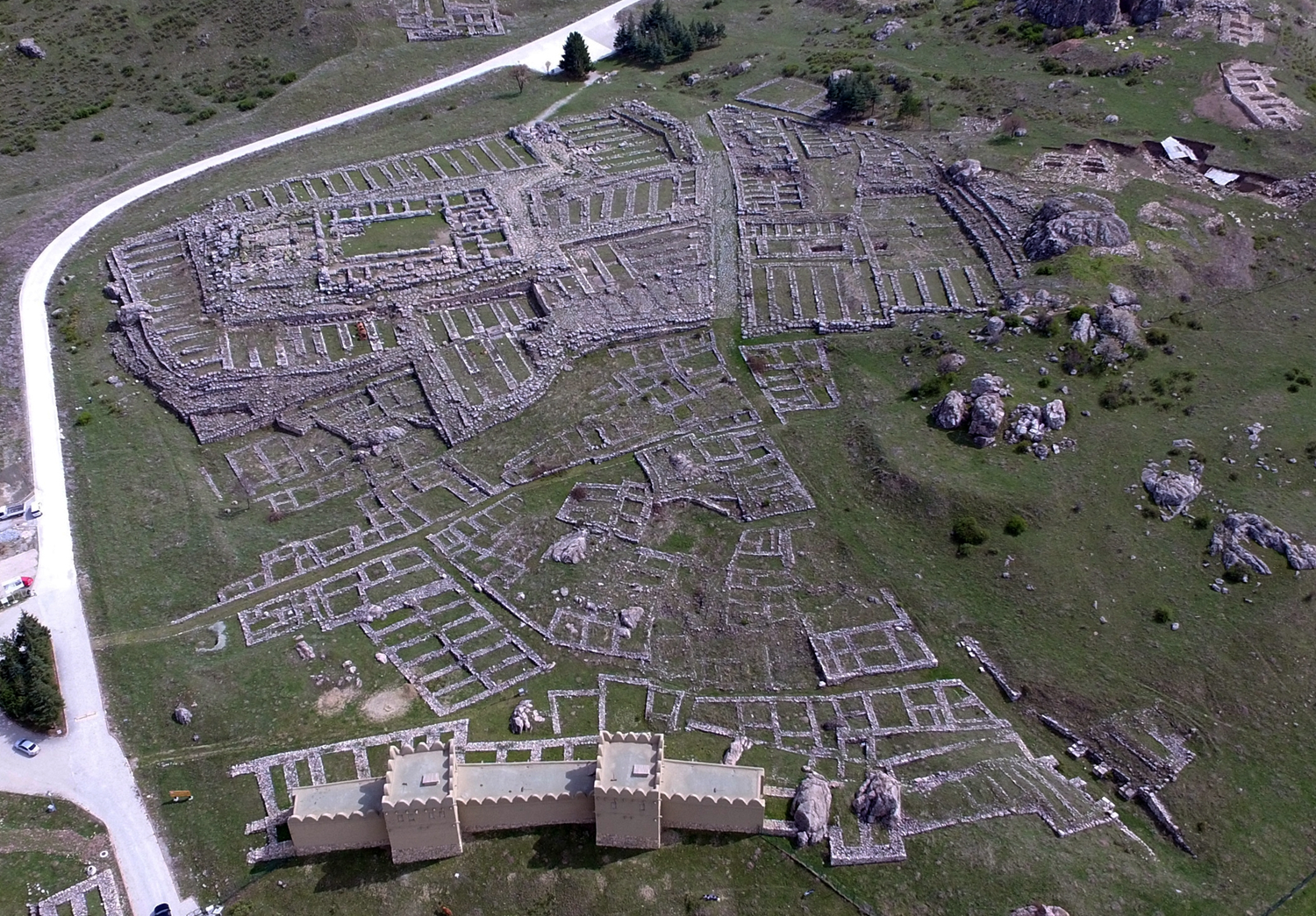 T�rkiye'nin ilk kaz� alan�yd�... Koronavir�s�n ard�ndan sessizli�e b�r�nd�