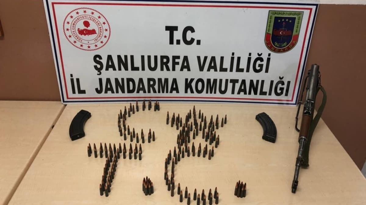 Silah kaakl basknnda 11 kii tutukland 