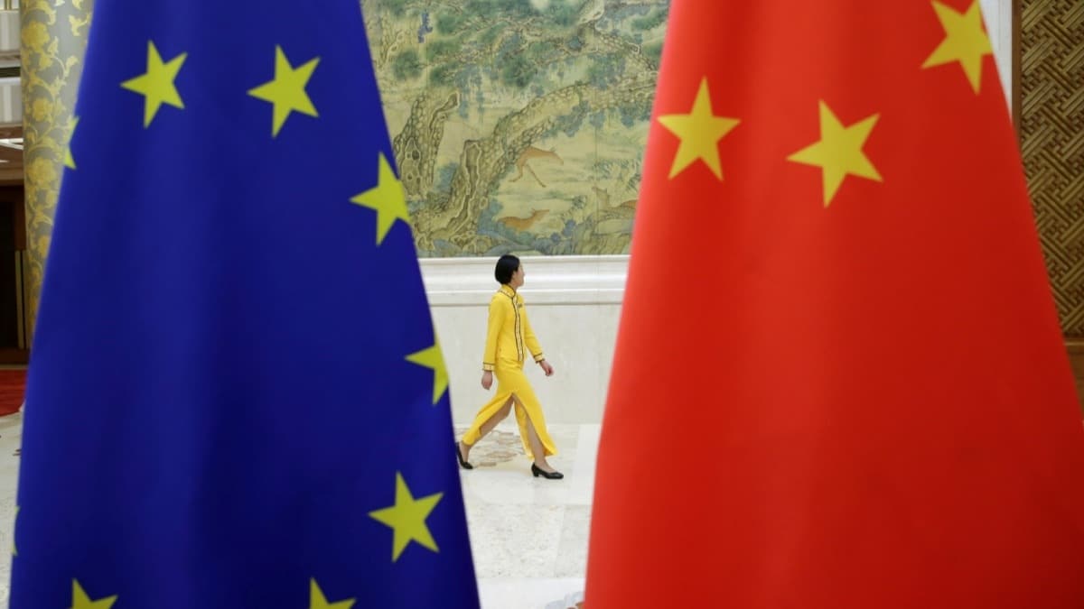 in, AB bykelilerinin makalesini sansrledi