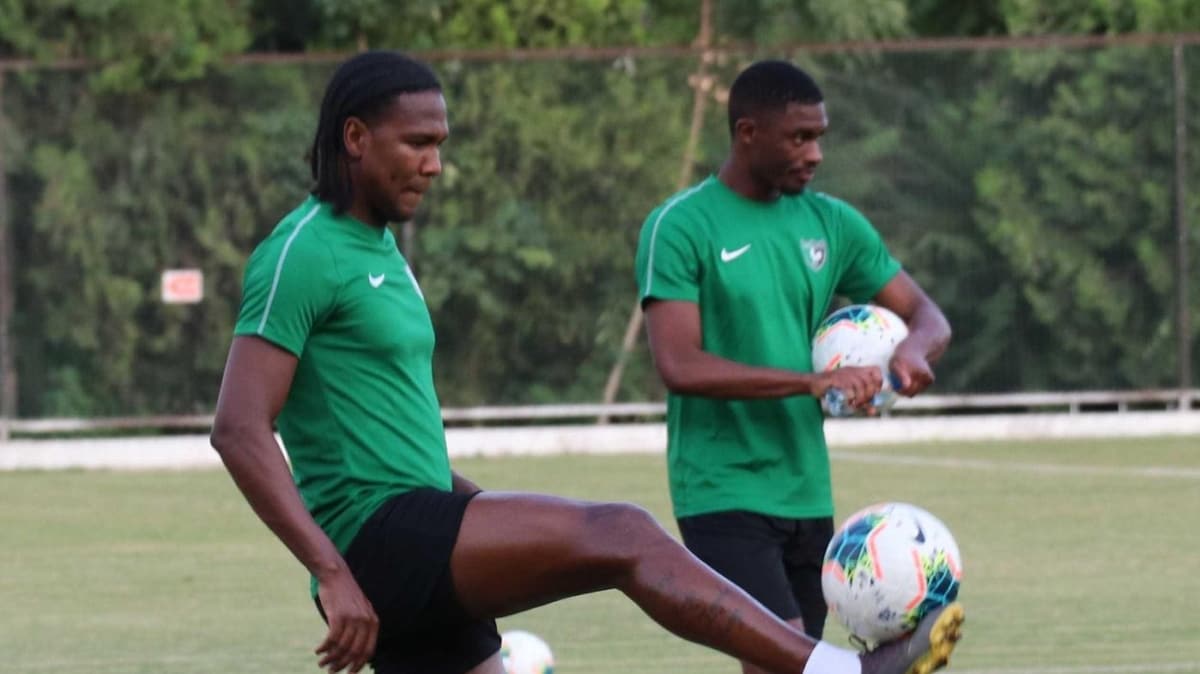 Denizlispor'dan Rodallega aklamas