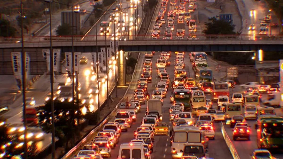 stanbul'da trafik younluu