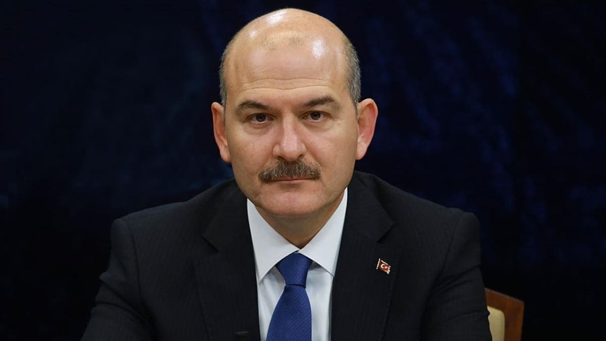 Bakan Soylu'dan Emine nineye Anneler G�n� s�rprizi