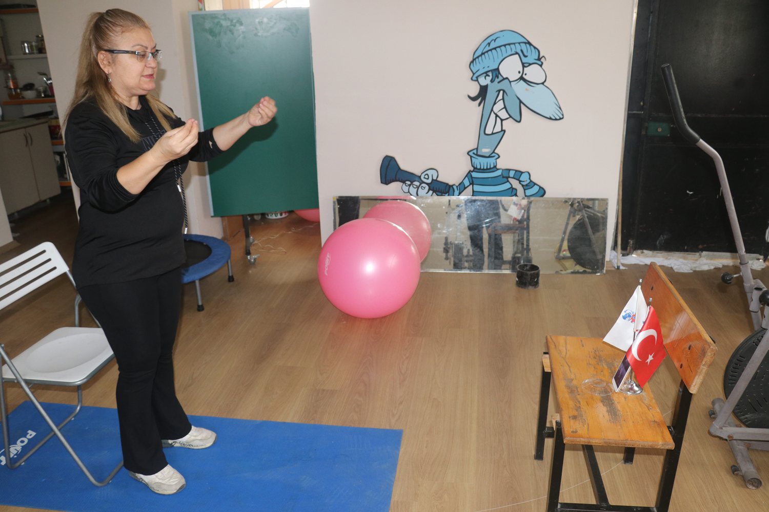 Engelli sporcular koronavir�s s�recinde 'online egzersiz' ile formda kal�yor