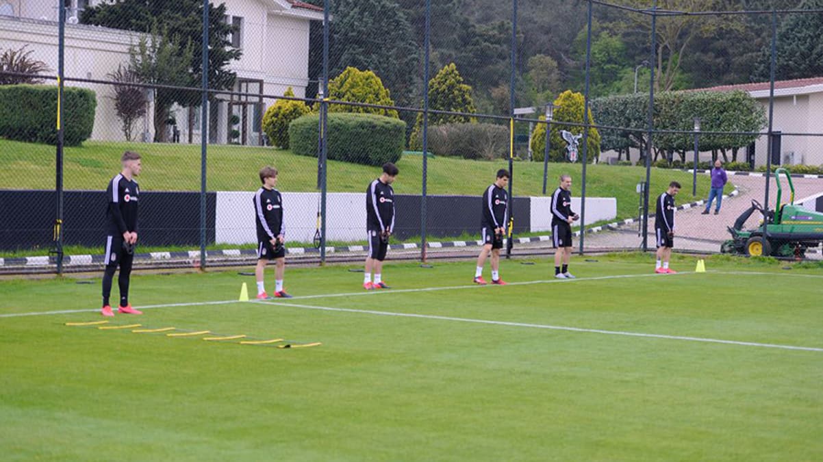 Spor camias�ndan Be�ikta�'a 'ge�mi� olsun' mesaj�