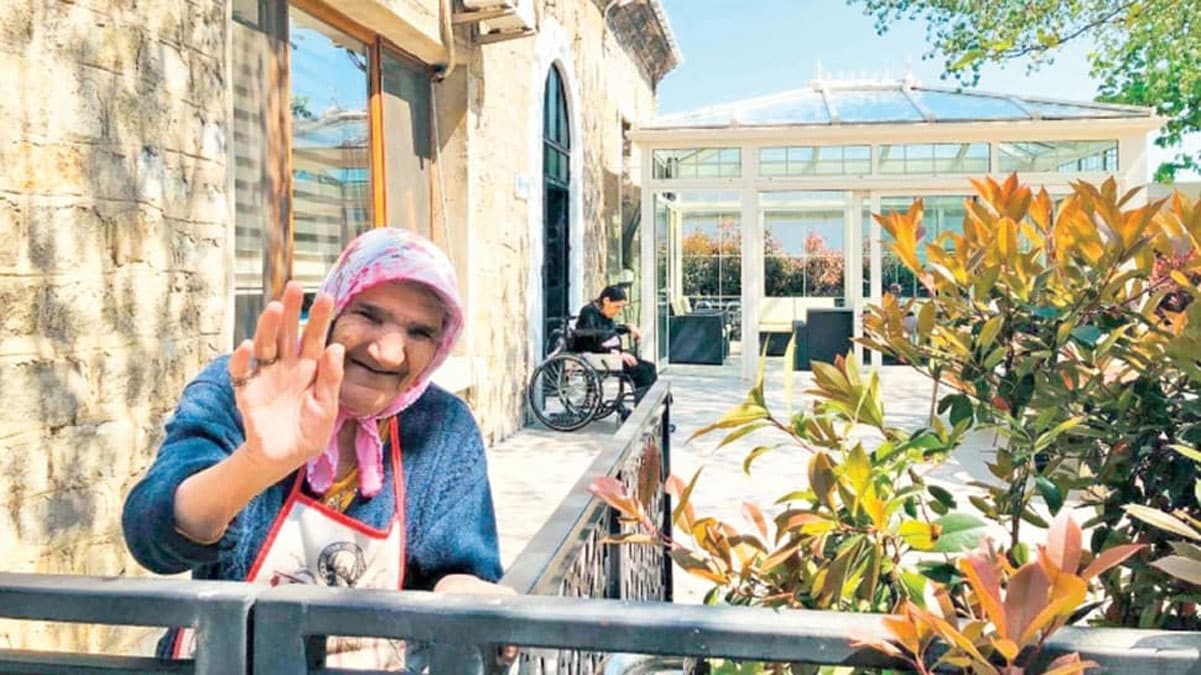 Koronavir�s s�recinde d�nyaya �Vefa' dersi