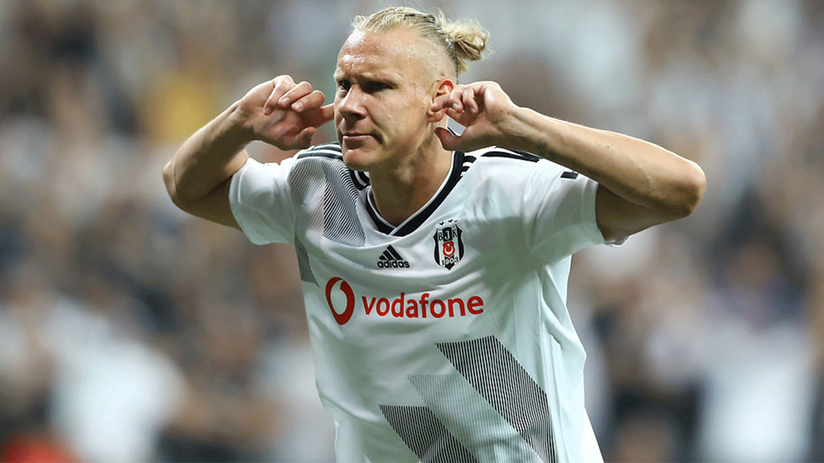 Be�ikta�l� Vida'n�n Liverpool iddialar�na taraftar tepki g�sterdi!