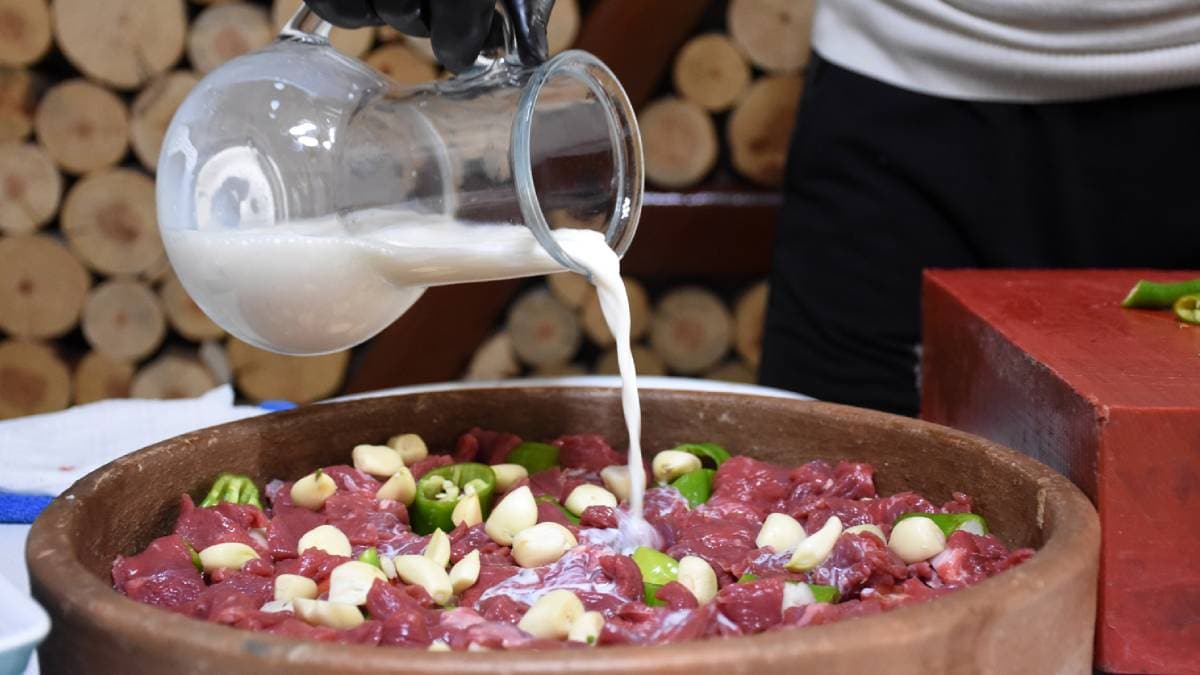 3 g�nde terbiyelenip 3 saatte pi�irilen lezzet: F�r�n a�z�