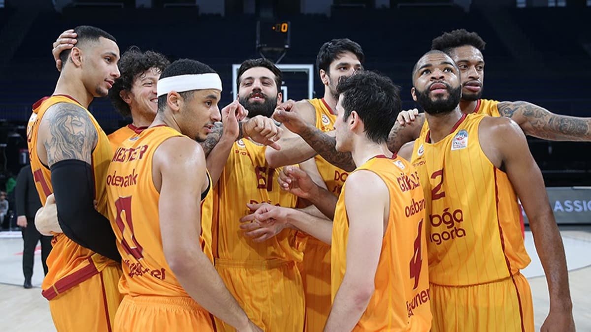 Galatasaray'dan TBF'ye: 'Ligler oynansn'