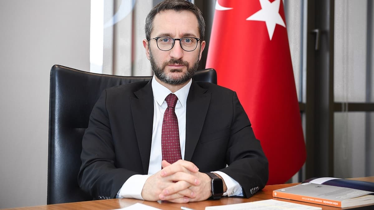 letiim Bakan Altun: Salk alanlarmz baarlaryla dnyaya rnek oluyor