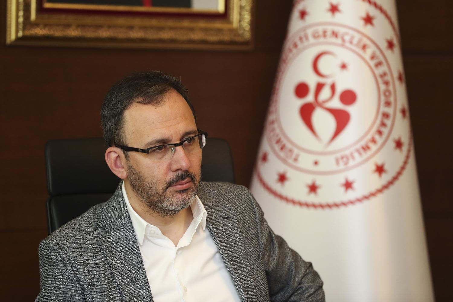 Bakan Kasapo�lu: '2020 Tokyo'nun ertelenmesi bizler i�in enerji depolama, ��tay� y�kseltmek ad�na imkan olacak'