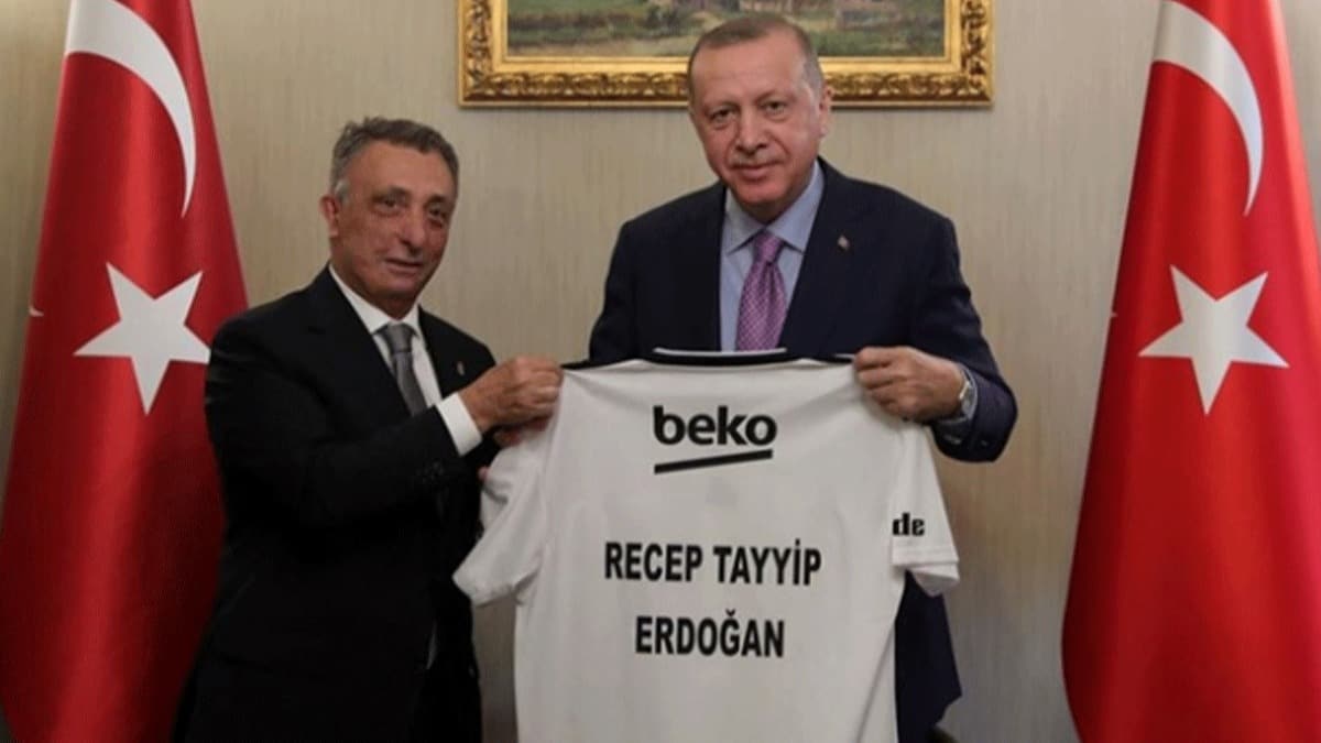 Cumhurbakan Erdoan Beikta Bakan Ahmet Nur ebi'yi telefonla arayarak gemi olsun dileklerini iletti