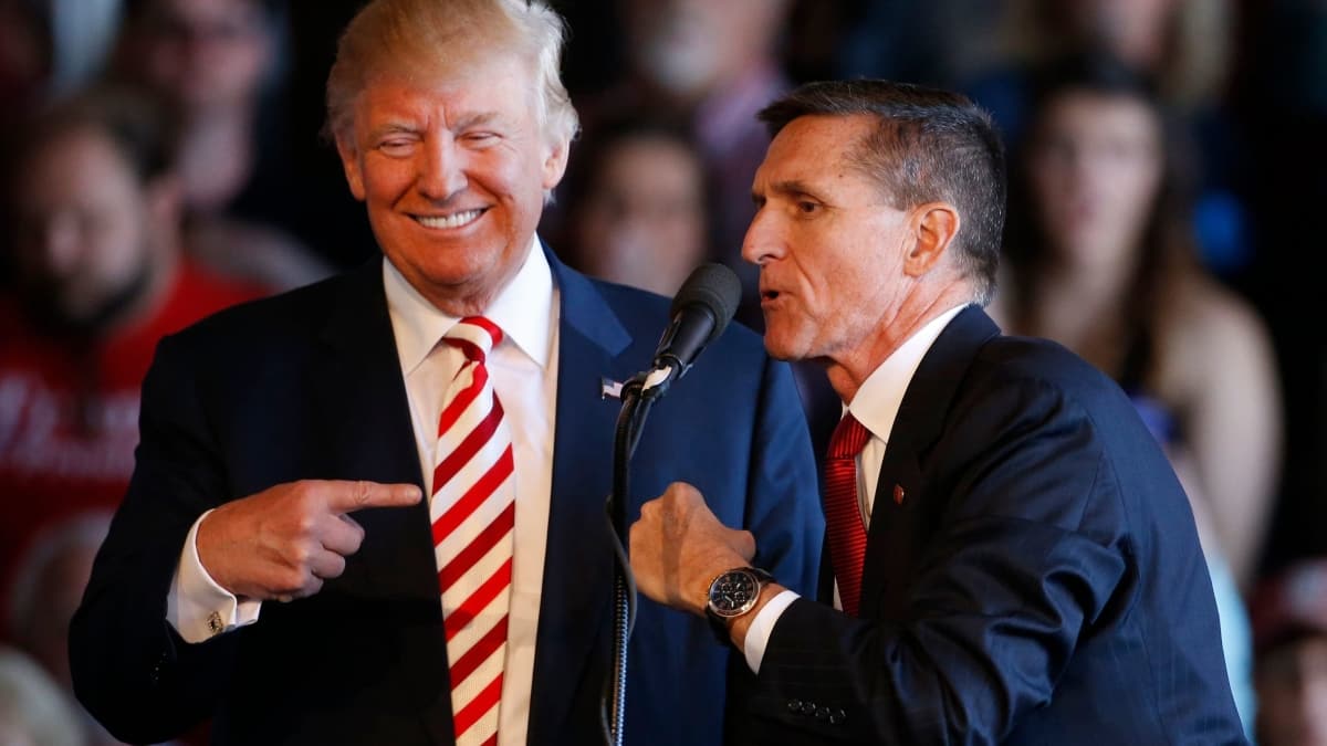 ABD Senatosu, Trump'n eski danman Flynn'e alan davalar inceleyecek