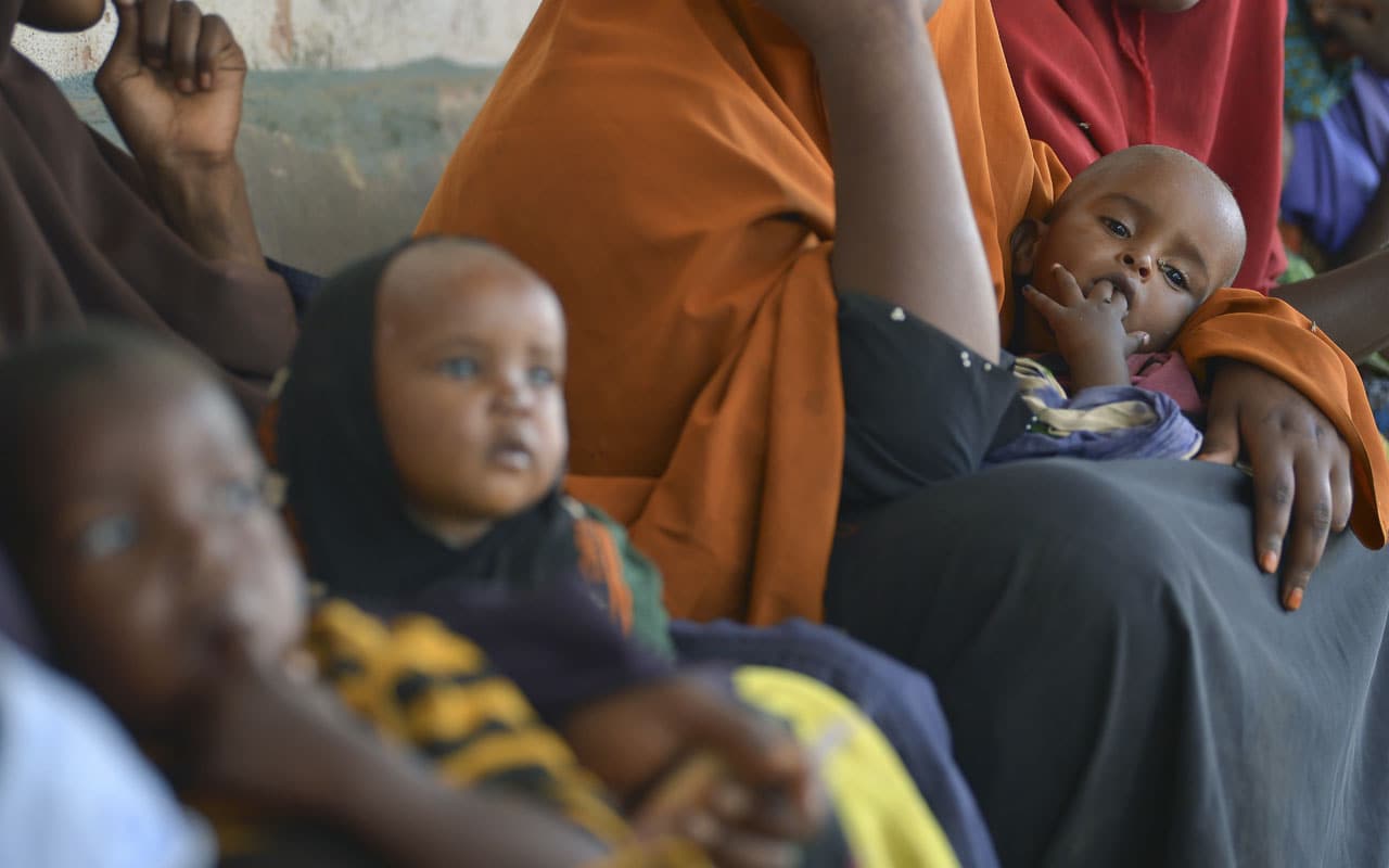 Kamerun'da kolera salg�n� nedeniyle 4 ki�i �ld�