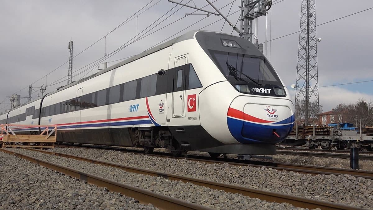 Bayram sonras� vatanda�lara YHT m�jdesi!