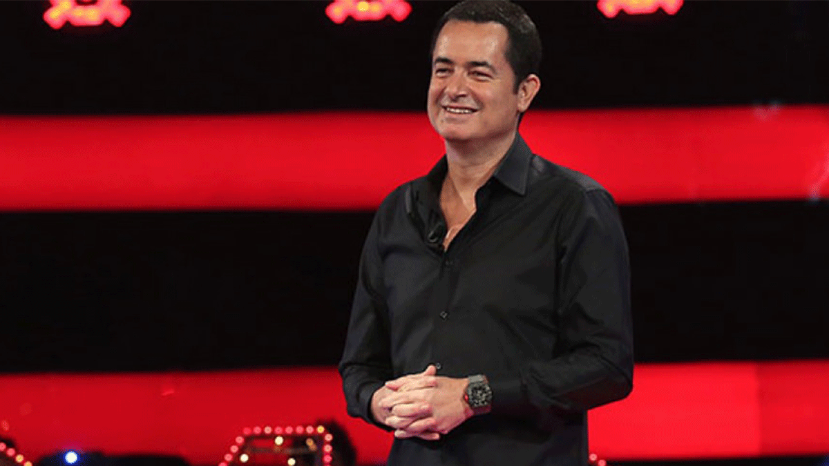 Acun Il�cal� o futbol kul�b�n� sat�n ald�