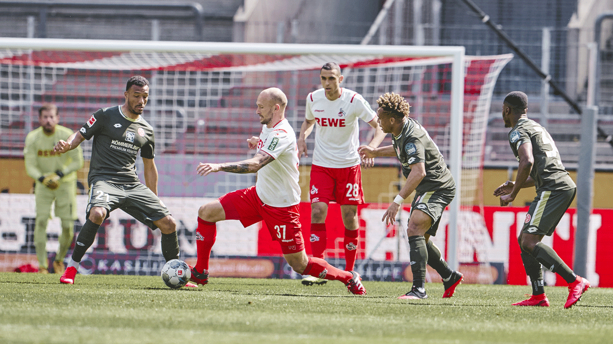 K�ln ile Mainz puanlar� payla�t� kar��la�maya taraftarlar damga vurdu