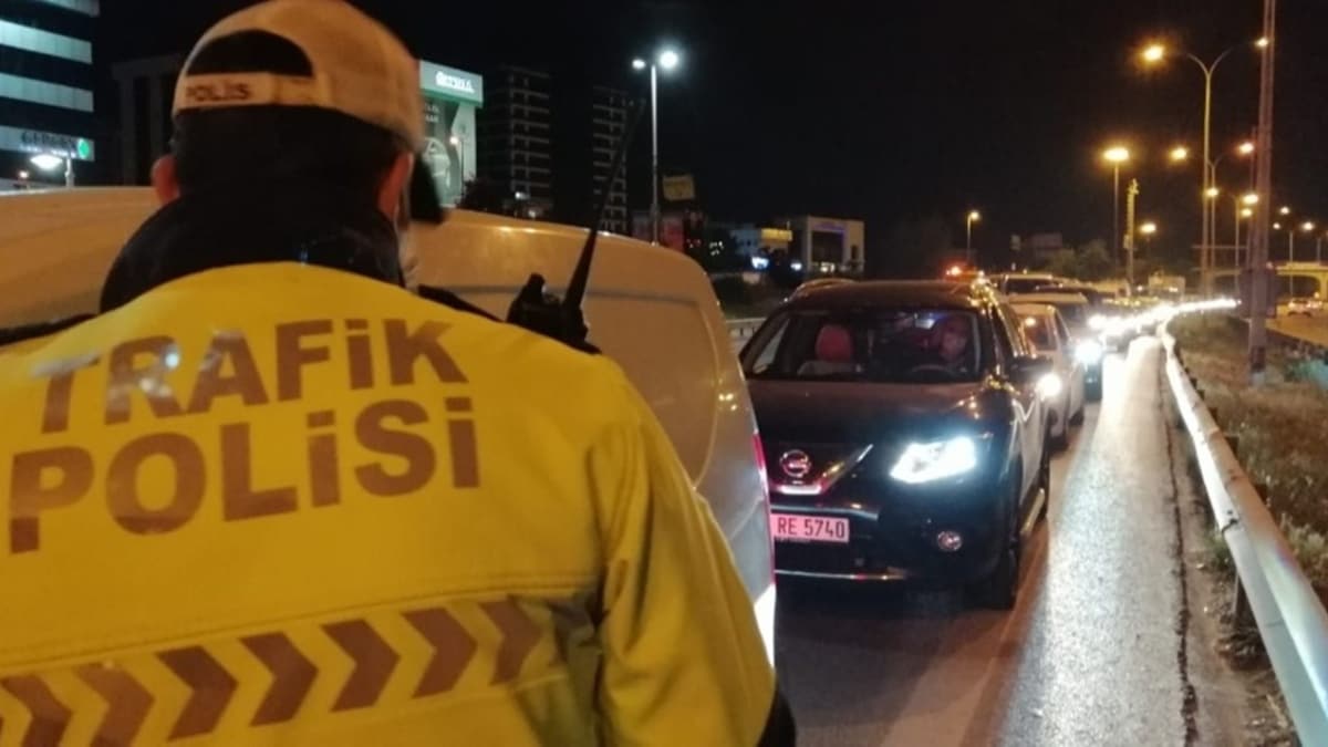 Sokaa kma kstlamas denetimleri aralksz devam ediyor