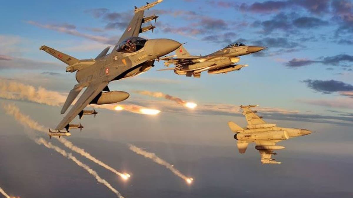 Son dakika... Hakurk'a hava harekat: 3 terrist etkisiz hale getirildi