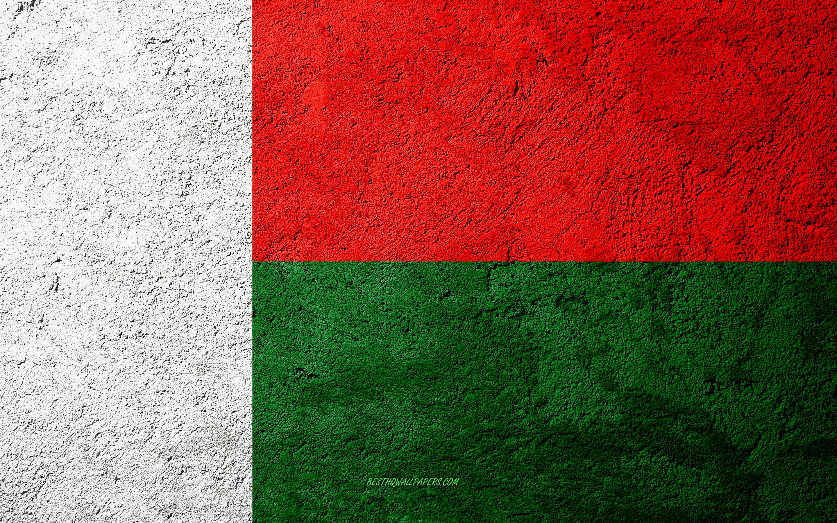 Madagaskar, Fransa'y� hakimiyet iddia etti�i Da��n�k Adalar'a ili�kin projesi nedeniyle k�nad�