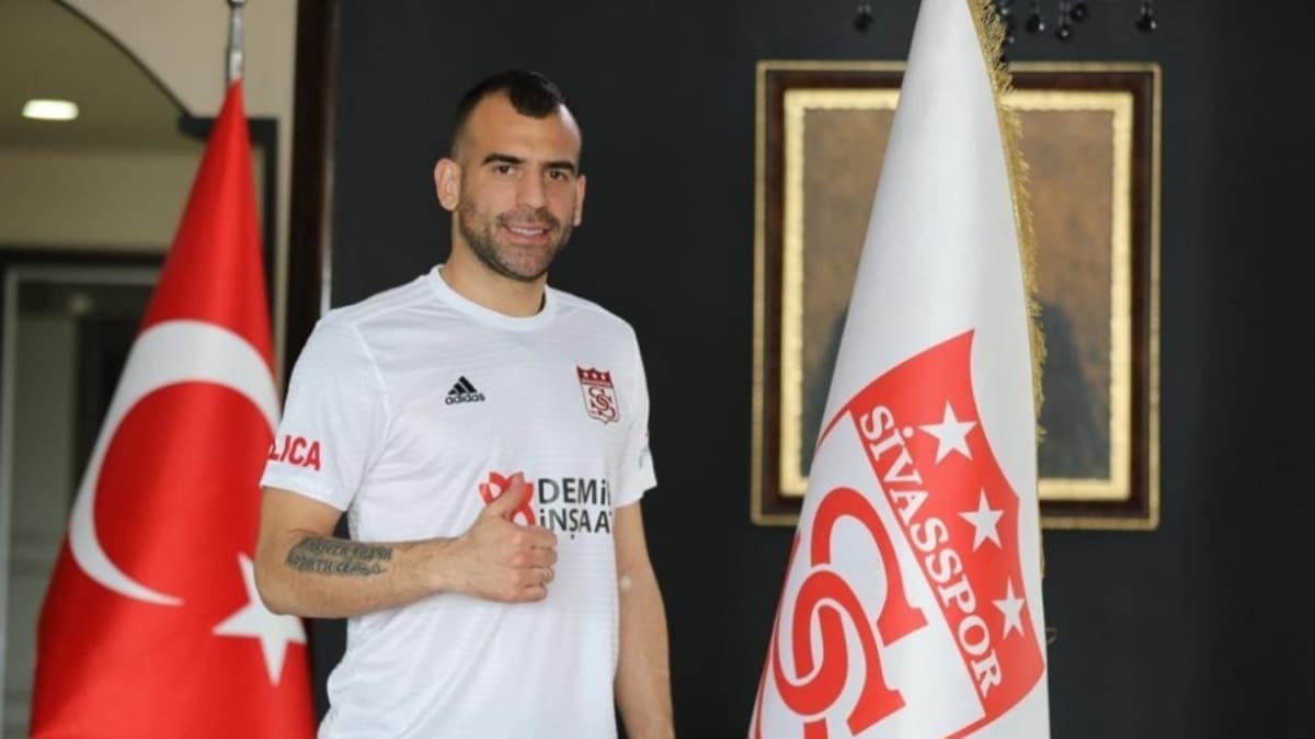 Sivasspor'un futbolcusu Petar Skuletic karantinaya girdi