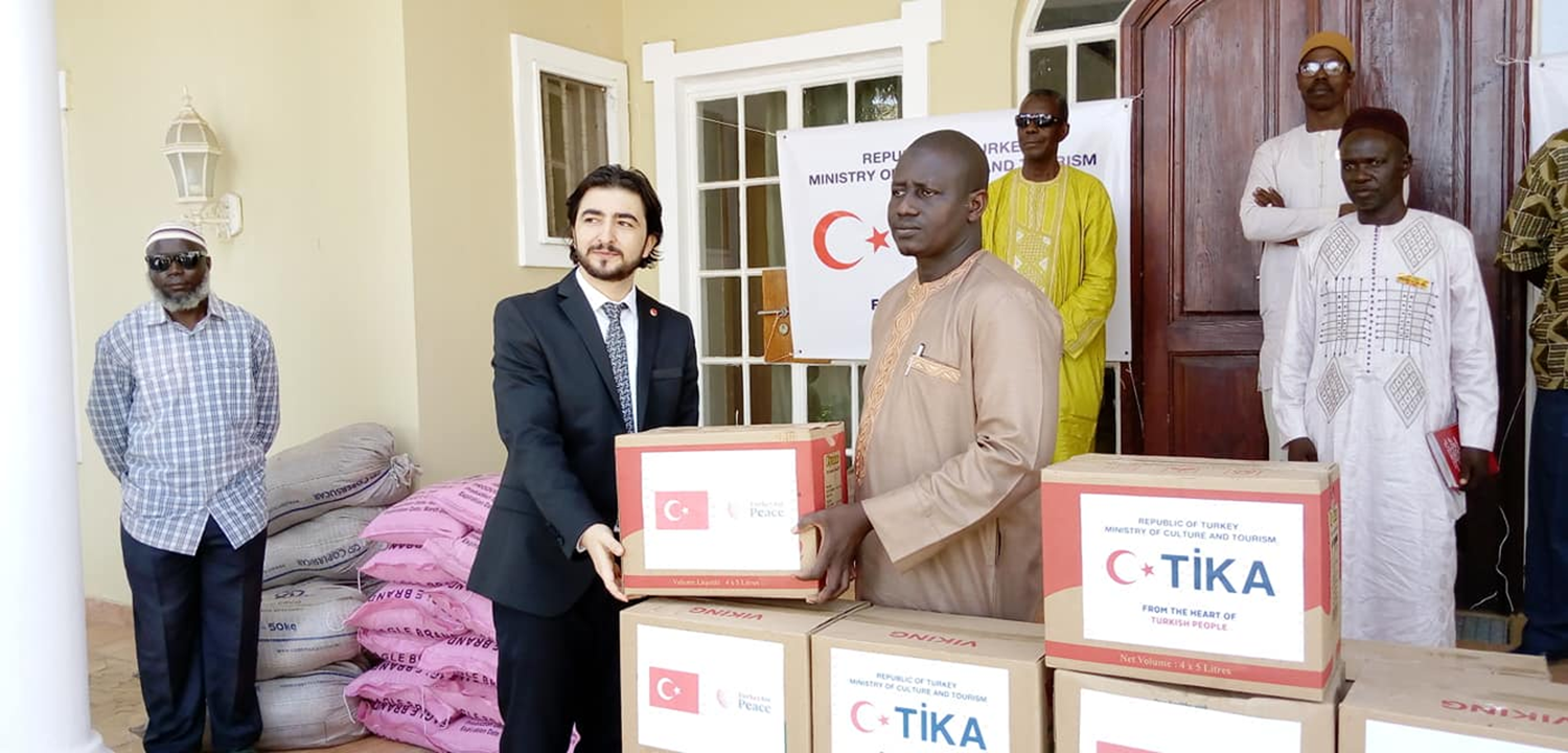 T�KA'dan Gambiya'daki ihtiya� sahiplerine g�da yard�m�