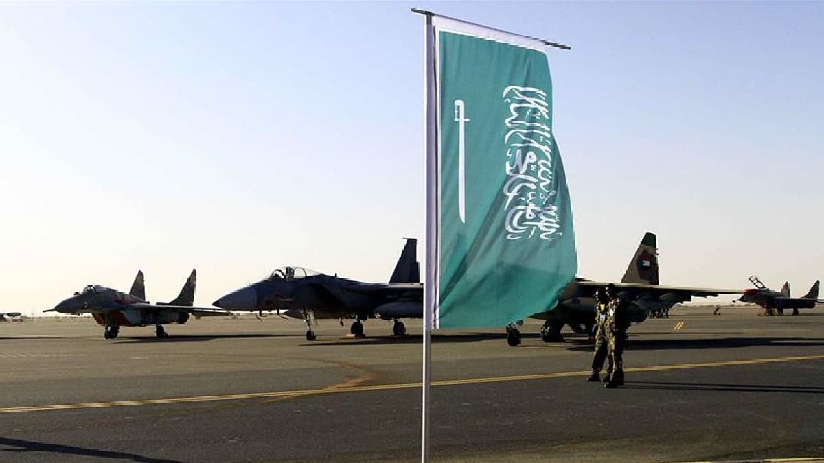 Suudi Arabistan'�n silahlanma yar��� h�z kesmiyor!