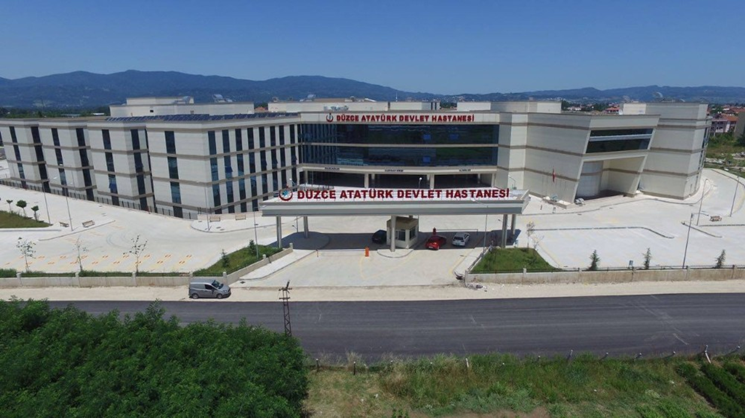 D�zce Atat�rk Devlet Hastanesi, sa�l�k turizmi i�in yetki belgesi ald�