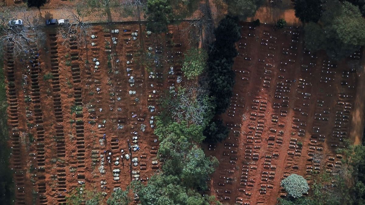 Brezilya'da toplu mezarlar havadan grntlendi