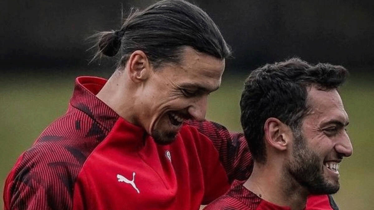 Hakan �alhano�lu: 'Ibrahimovic'in T�rkiye'de tuttu�u tak�m var'
