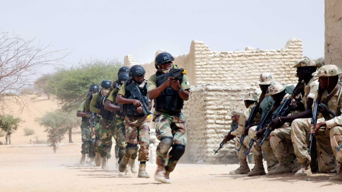 Nijerya'da terr rgt Boko Haram'n 35 yesi ldrld