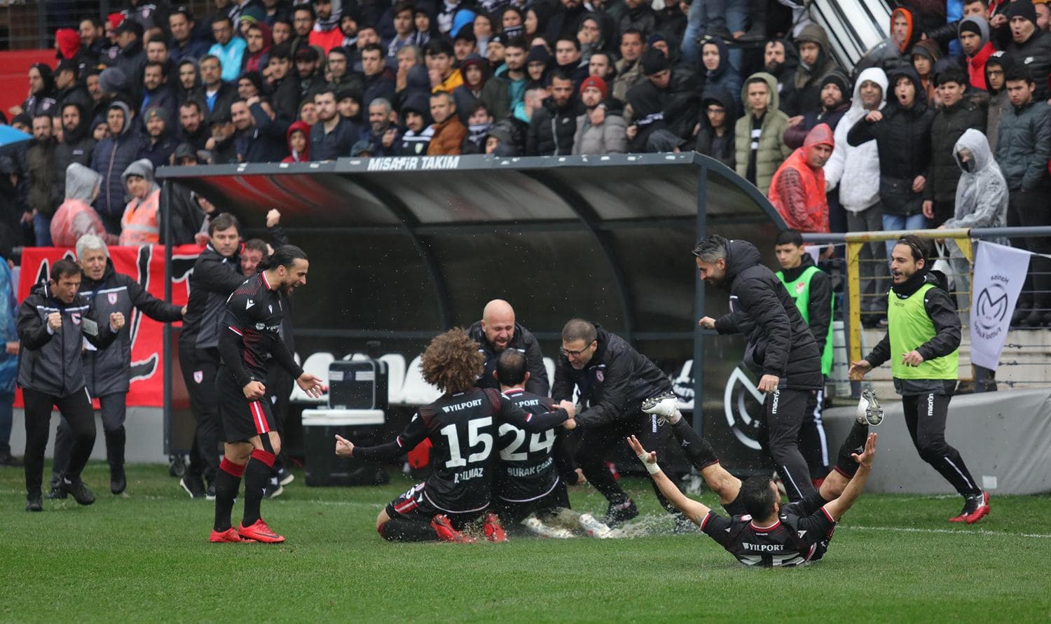 Samsunspor'dan motive edici bayram mesaj�