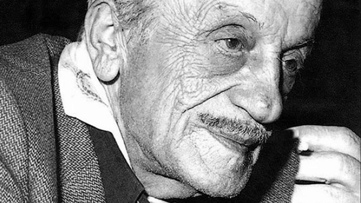 Necip Faz�l K�sak�rek'in unutulmayan eserleri