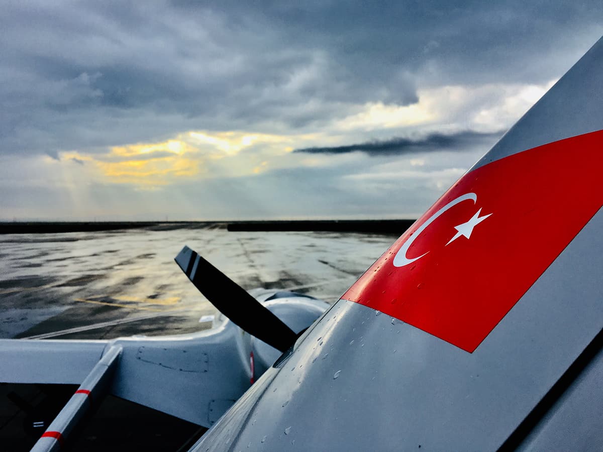 T�rk S�HA'lar�n�n ba�ar�s� d�nya bas�n�nda... Dikkat �eken s�zler: Utand�rd�