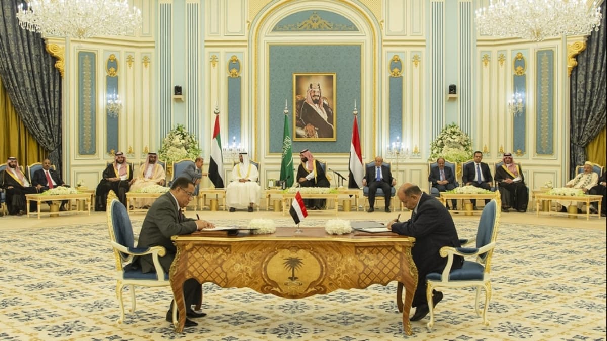 Yemen, birlemenin 30. ylnda bu kez BAE eliyle blnmeye srkleniyor
