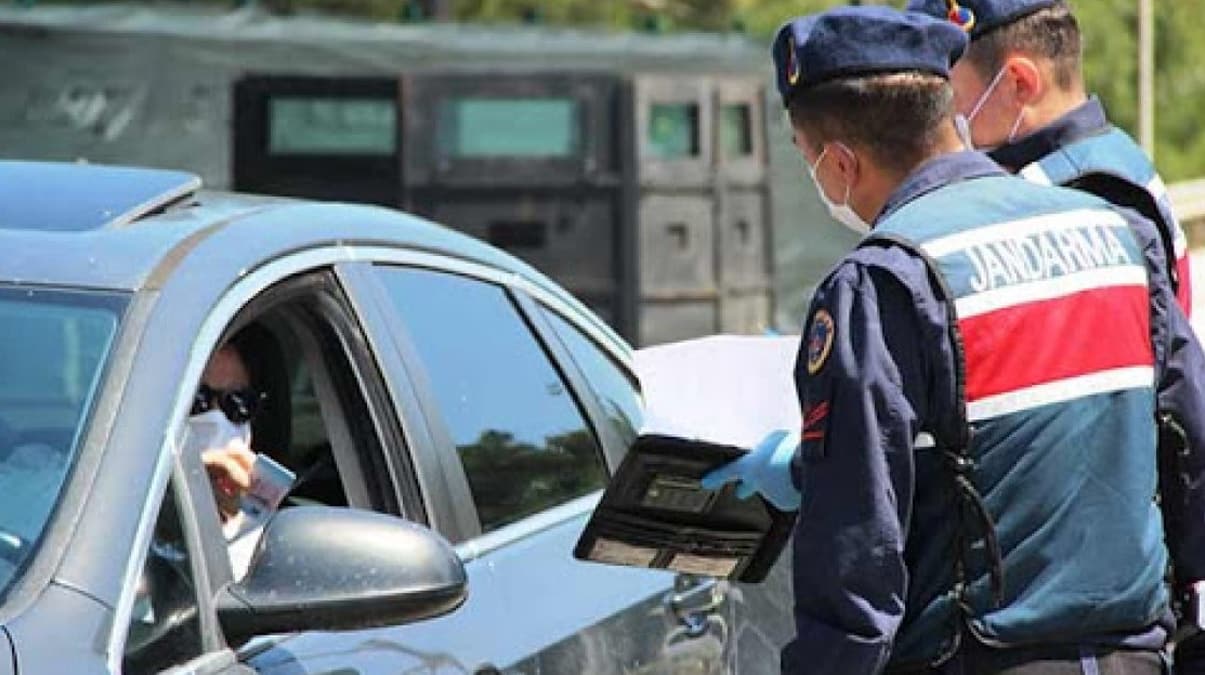 Kaymakaml�ktan CHP'li belediye ba�kan�n�n 'VIP ara�' iddias�na cevap