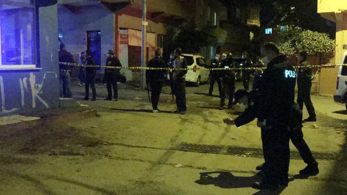 Bursa'da akraba aileler arasnda silahl kavga: 3 yaral